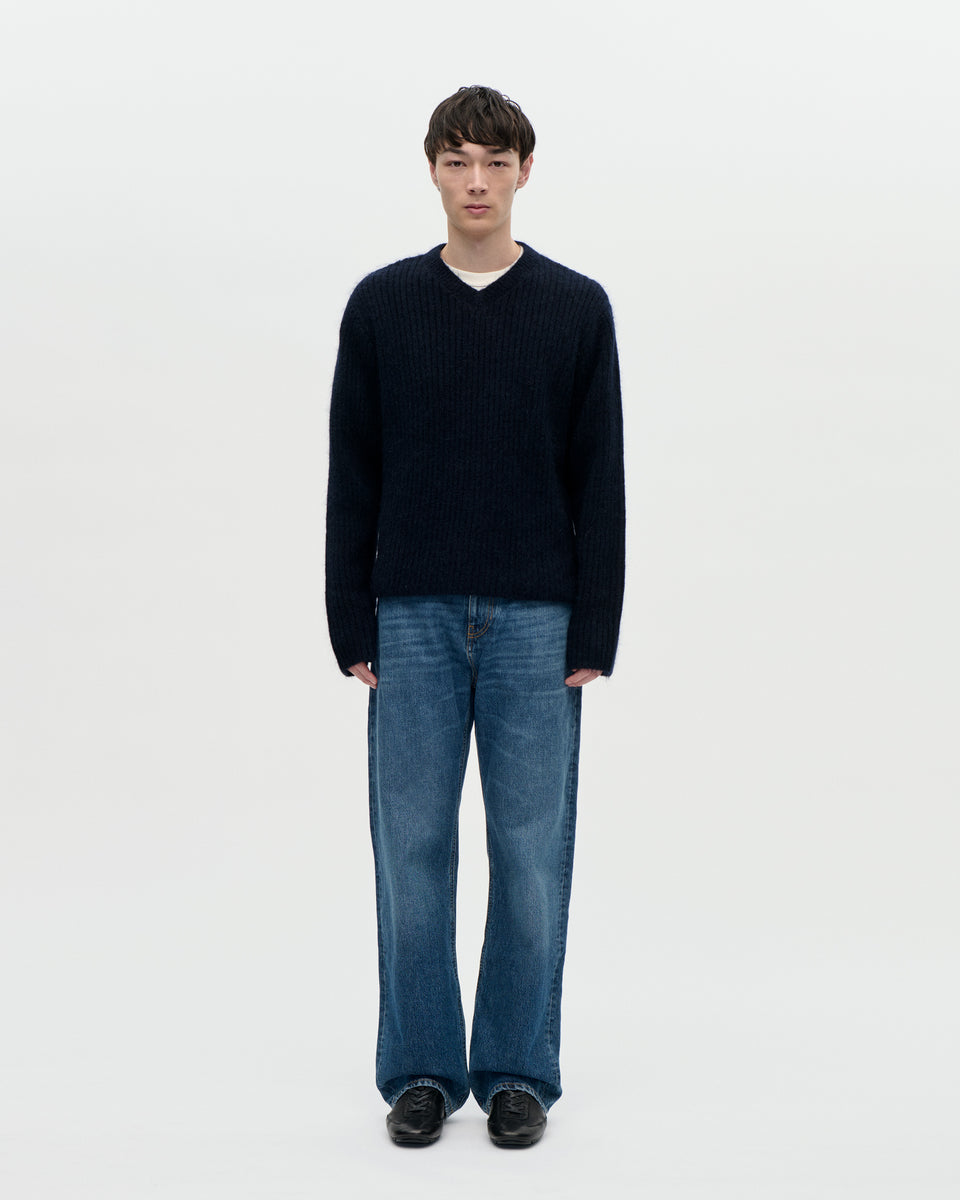 V Neck Kid Mohair 053 Midnight