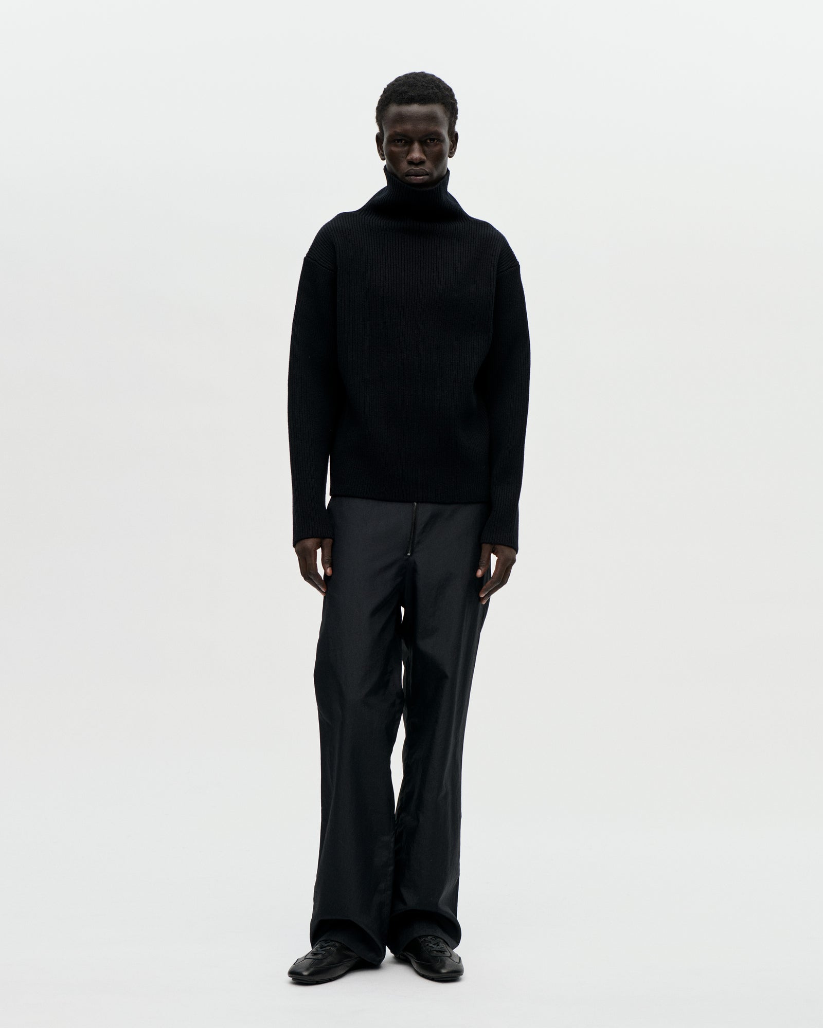 Roll Neck Lana 009 Black